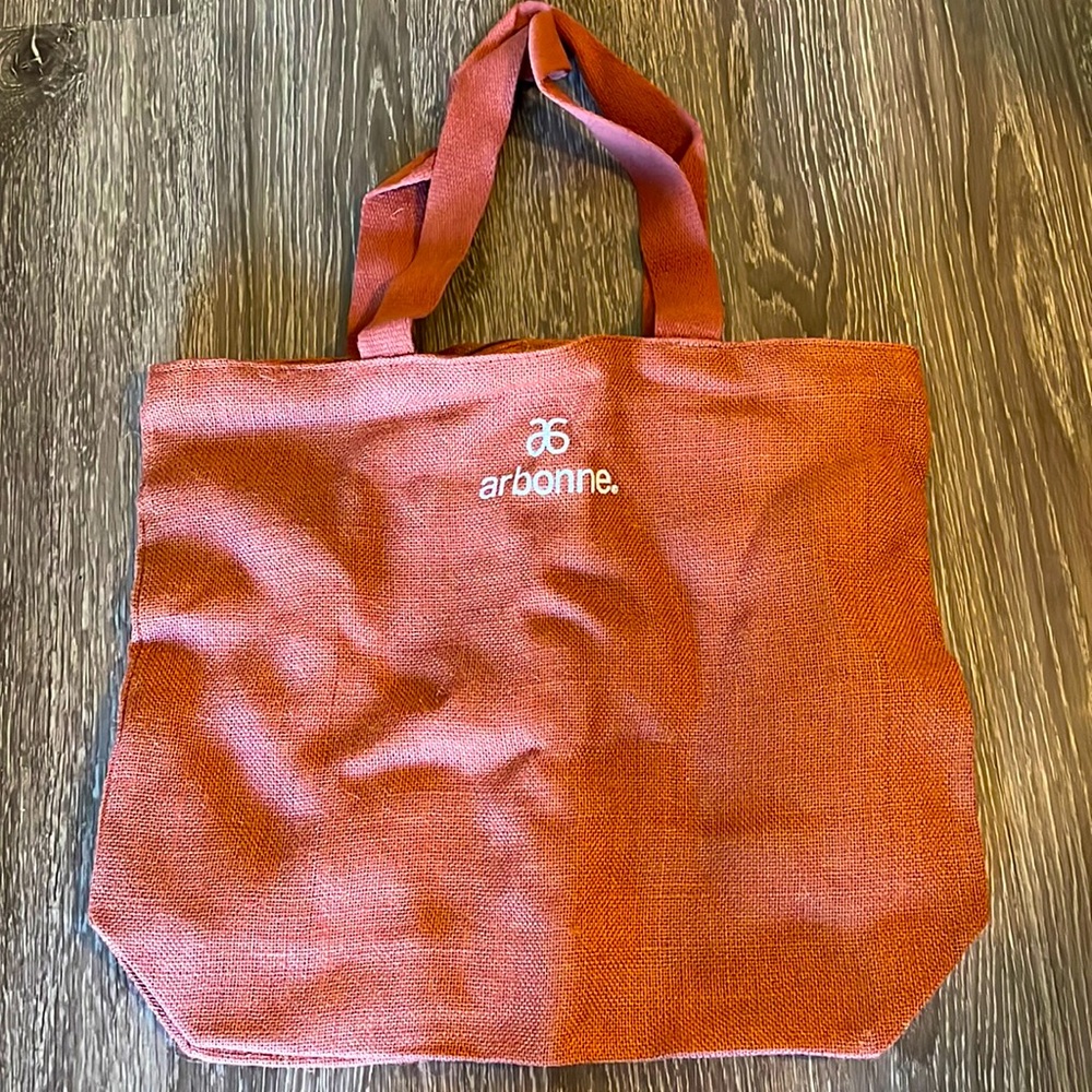 Arbonne Tote